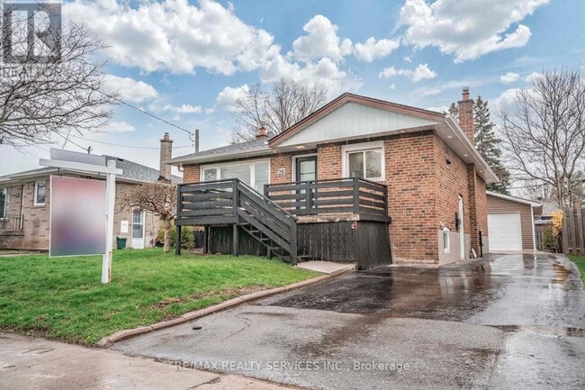 Building Photo - 28 Prince Charles Dr