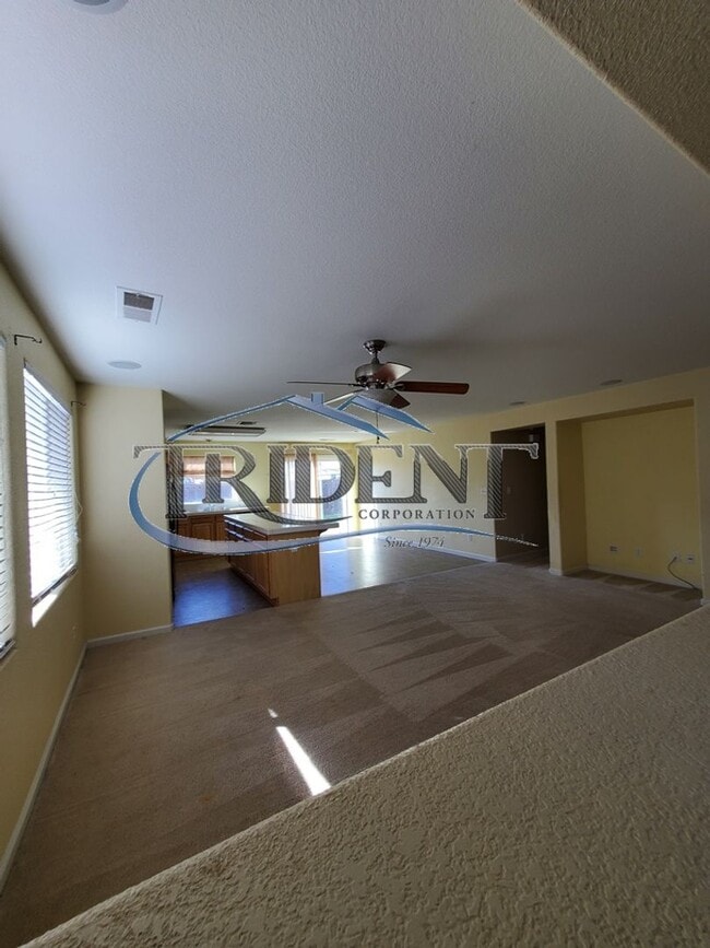 Foto del edificio - 3 bedroom bath near schools and parks