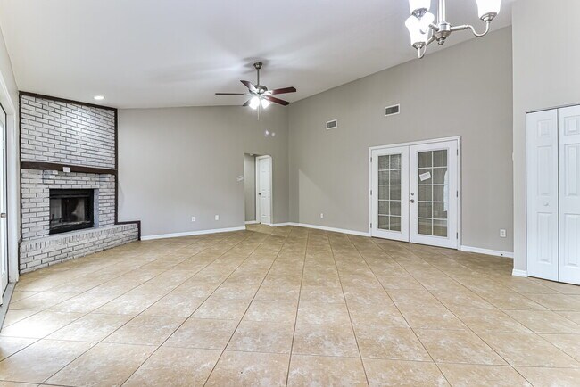 Foto del edificio - 11214 Elmfield Dr