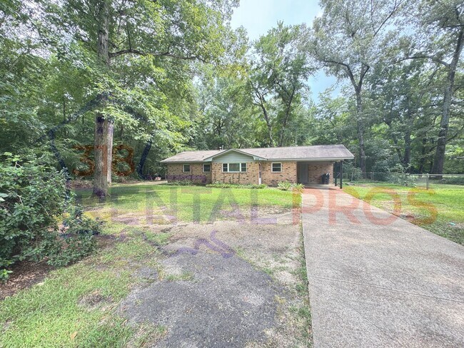 Foto del edificio - 3 Bed, 1 Bath Home in Ruston