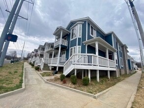 Building Photo - 1087 N Leverett Ave