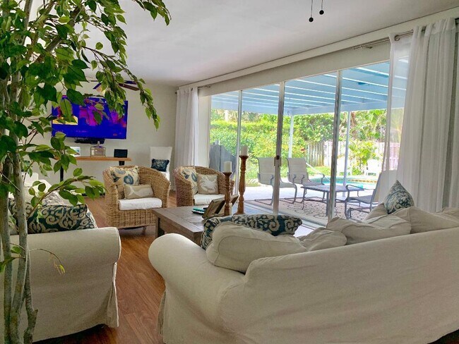 Foto del edificio - 162 Beacon Ln