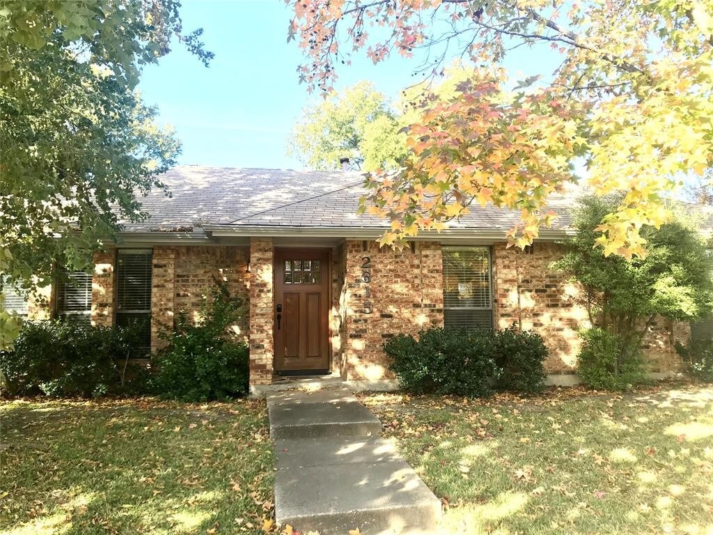 Primary Photo - 2615 Appledale Ln