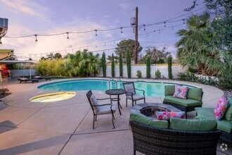 Building Photo - 2986 Capistrano Cir