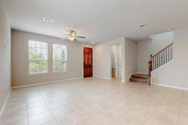 Building Photo - 2908 Harvester Ln