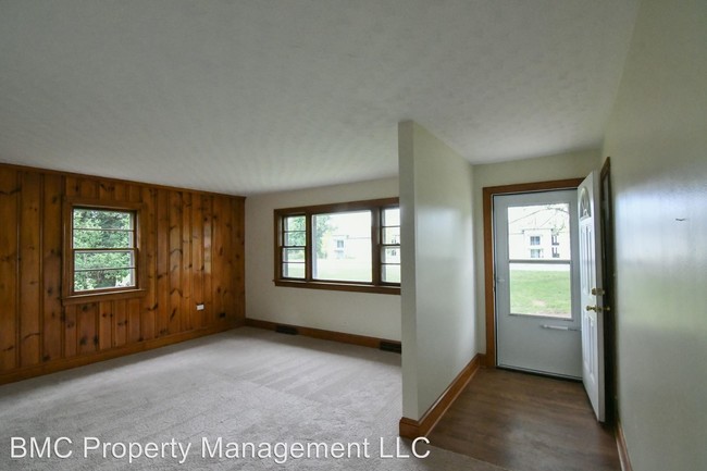Foto del edificio - 3 br, 1.5 bath House - 1426 5th Street Ext.