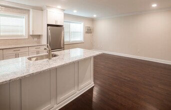Interior Photo - The Parkview at Polifly