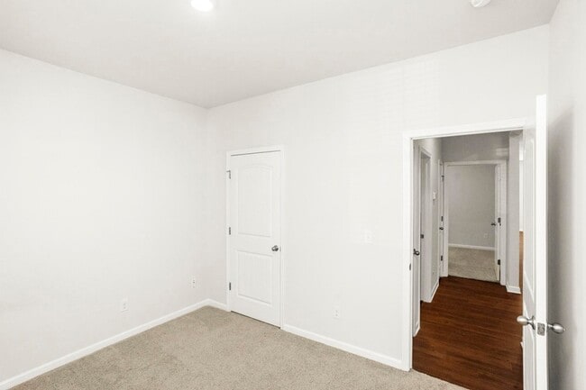 Photo - 2244 Carefree Ln House