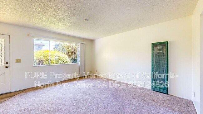 Foto del edificio - 1325 Edwards Ave