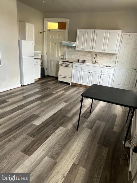 Photo - 3315 N Park Ave Apartment