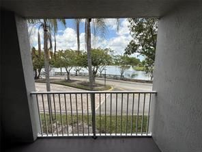 Foto del edificio - 11165 SW 6th St