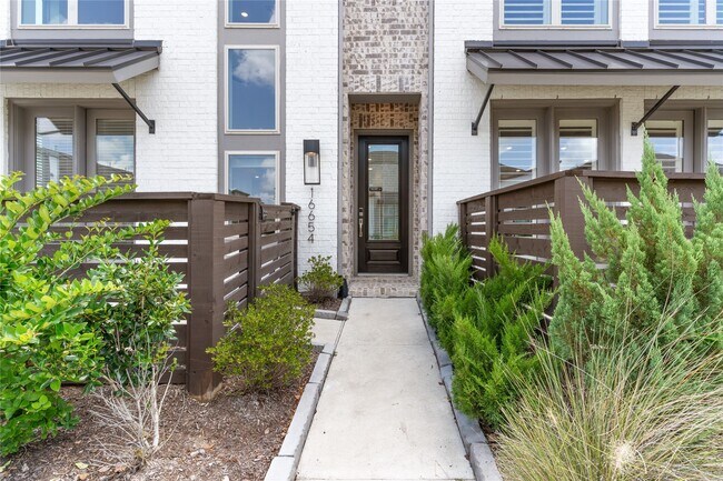 Foto del edificio - 16654 Texas Hill Country Rd