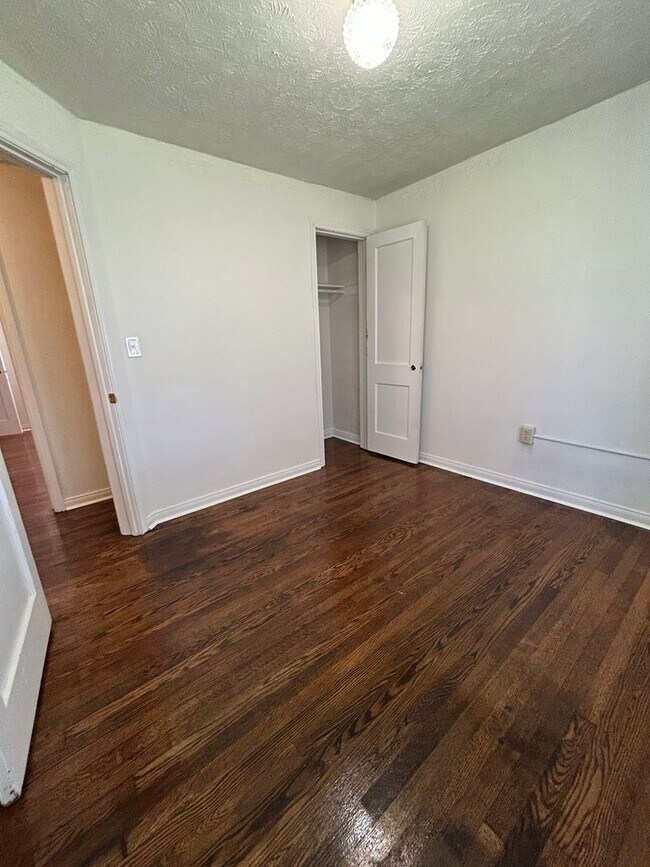 Foto del edificio - 1500-1506 Perdue Street