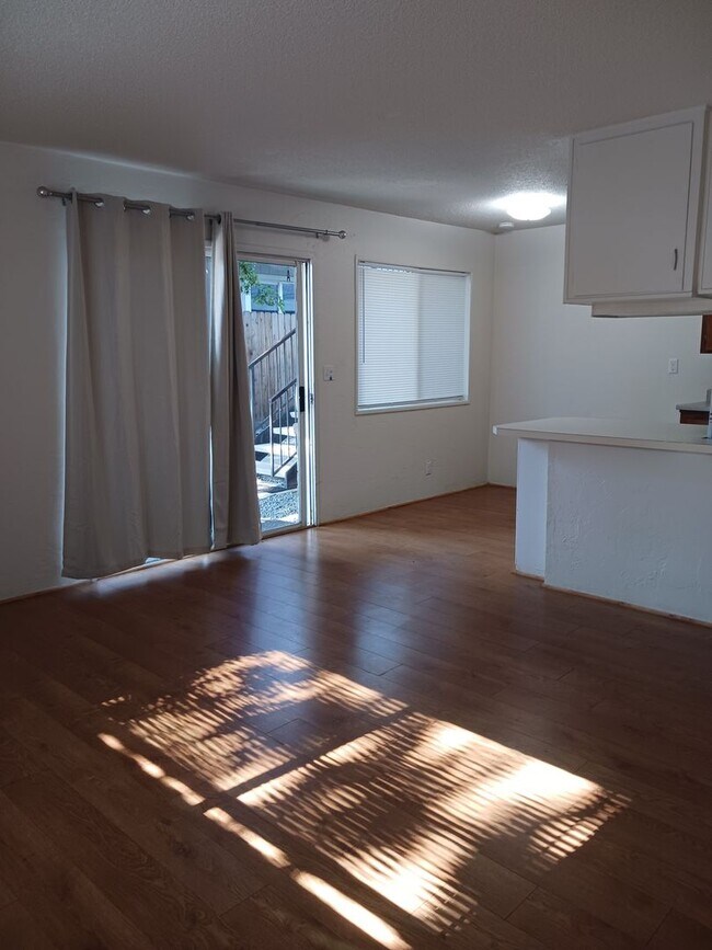Foto del edificio - 116 Cottage St