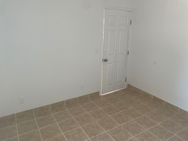 Foto del edificio - 45525 Corkwood Ave