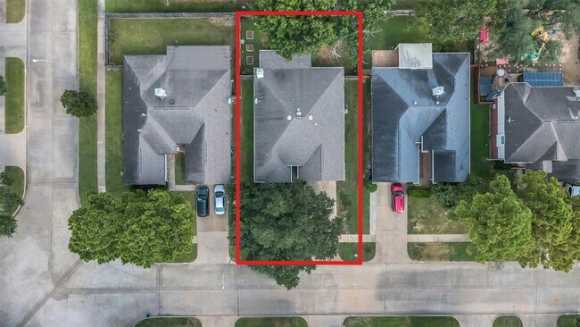 Foto del edificio - 3830 Landon Park Dr