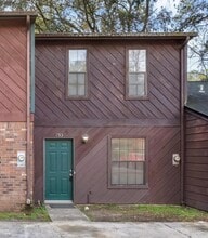 Building Photo - 2313 Hartsfield Way