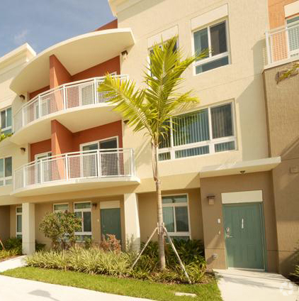 Complejo - Woodside Oaks Apartments