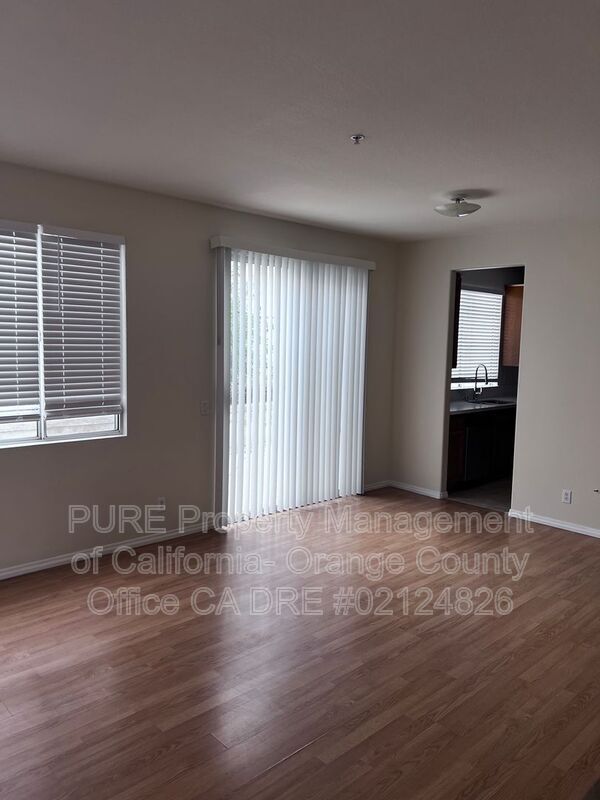 Building Photo - 136 Seacountry Ln