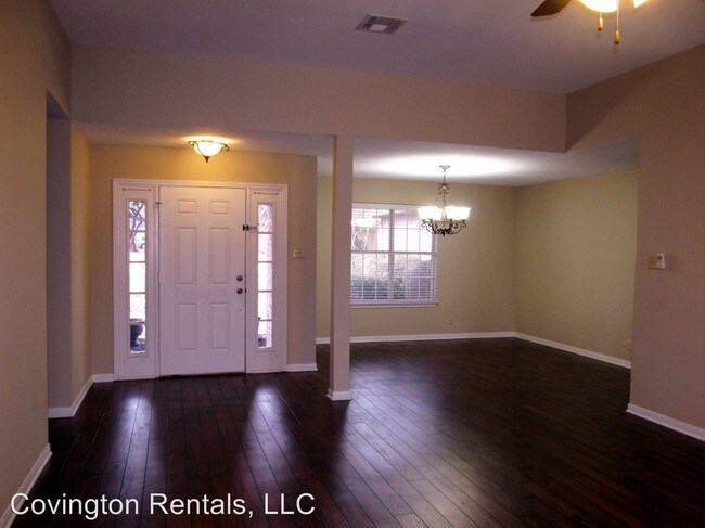 Foto del edificio - 3104 Red Oak Dr