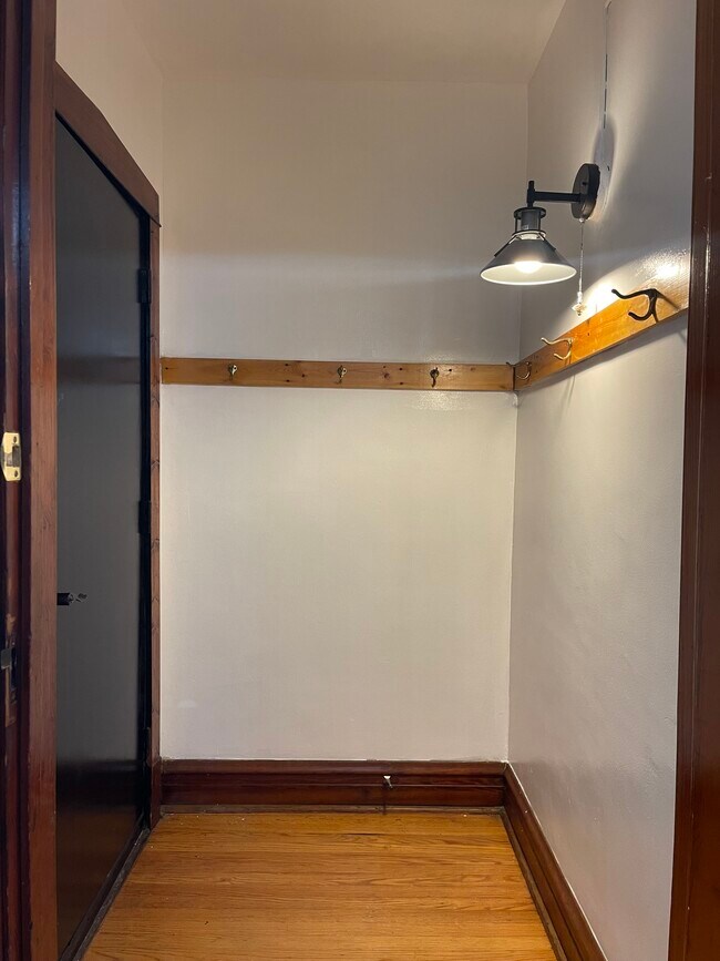 Foto del edificio - 3724 W Lyndale St