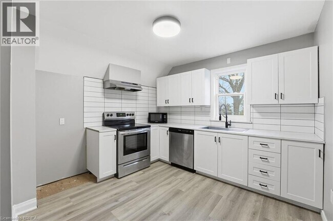 Photo du bâtiment - 43 Richardson St