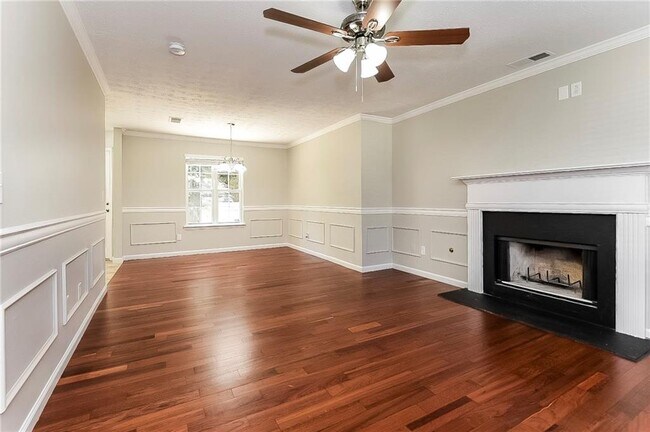 Foto del edificio - 3032 Lake Park Trail