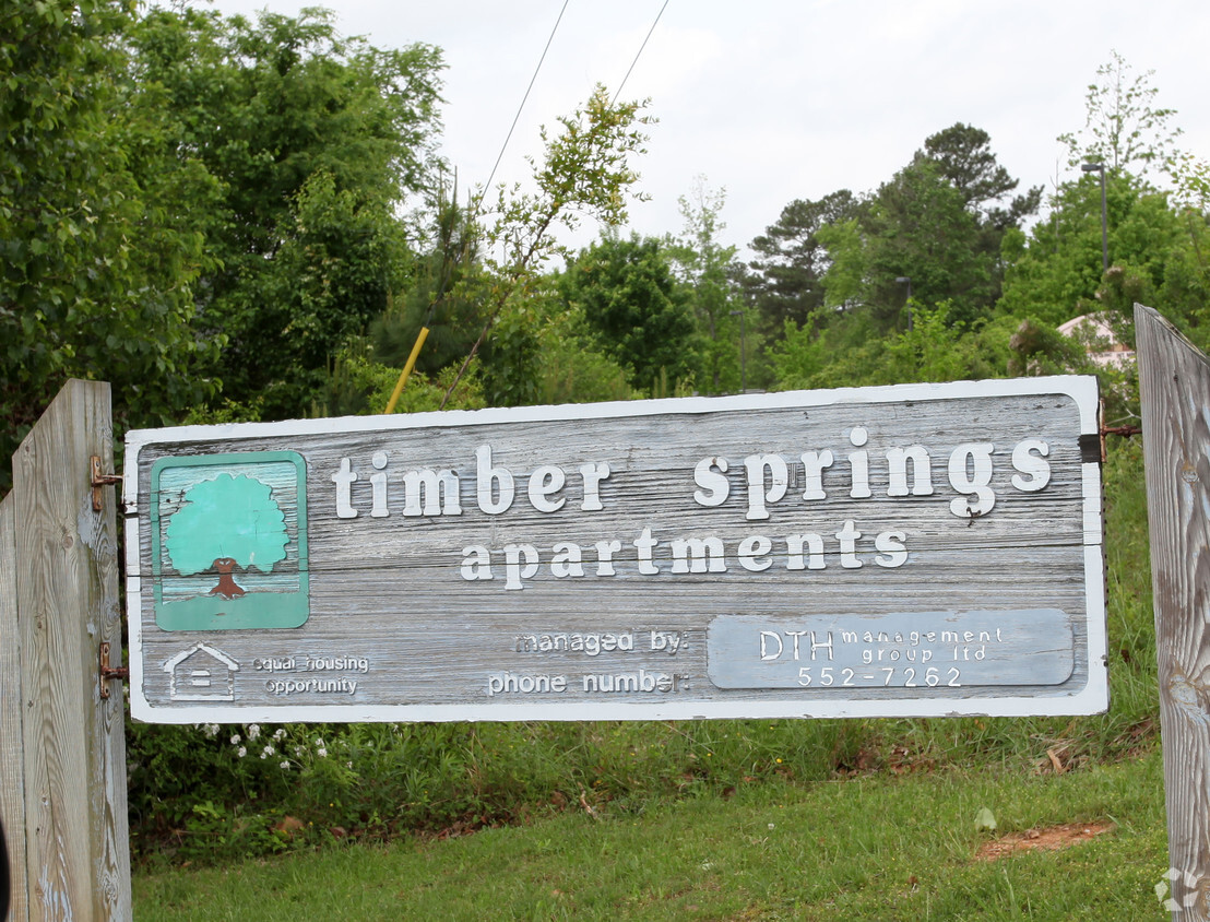 Foto del edificio - Timber Springs Apartments