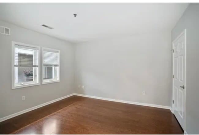 Building Photo - 2660 North Ave