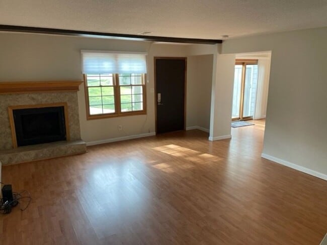 Building Photo - Spacious Townhome in Arvada