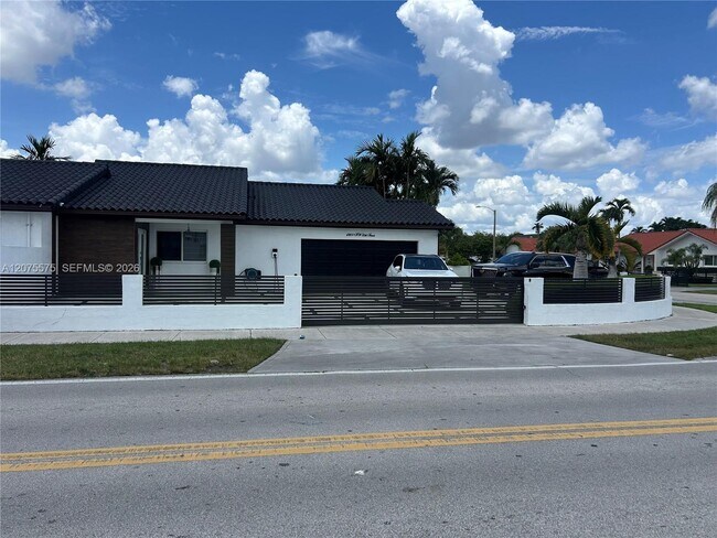 Foto del edificio - 13200 SW 25th St