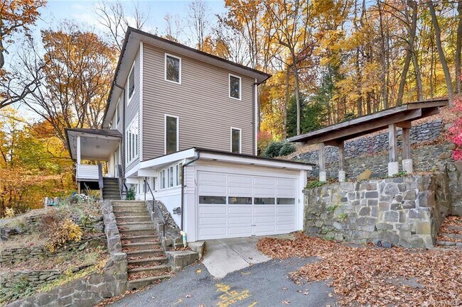 Building Photo - 55 Upper Ritie St