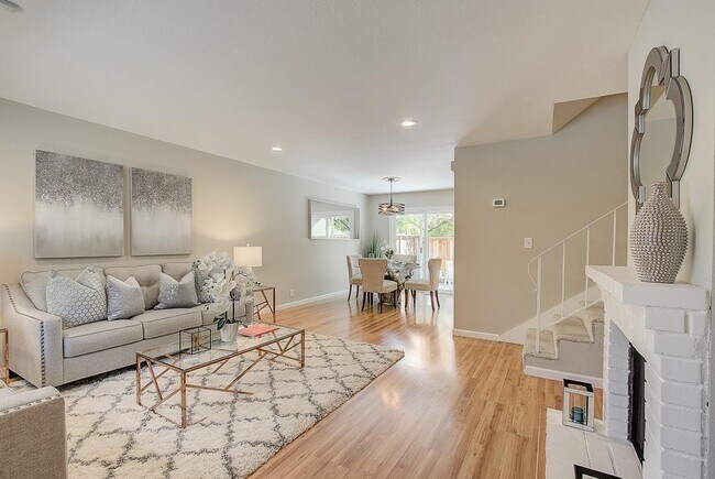 Foto del edificio - 2950 Moorpark Ave
