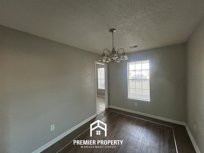 Building Photo - 4049 Powder Mill Cove