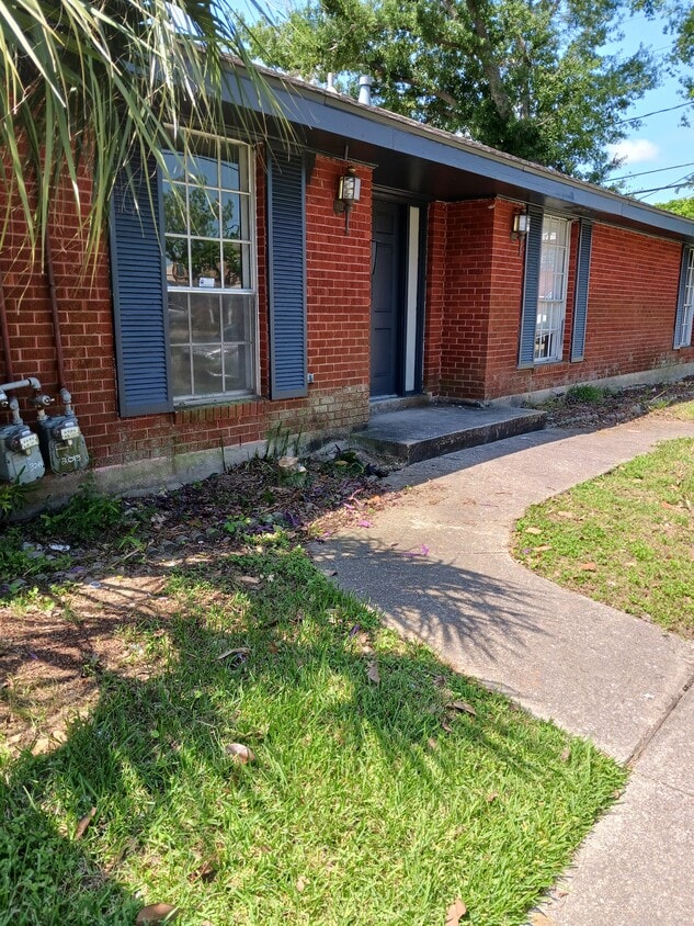 3244 36th St Unit A, Metairie, LA 70001 Condo for Rent in Metairie