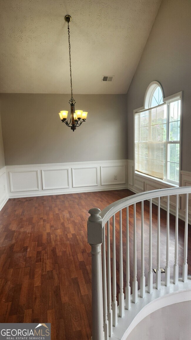 Foto del edificio - 927 Peel Castle Ln
