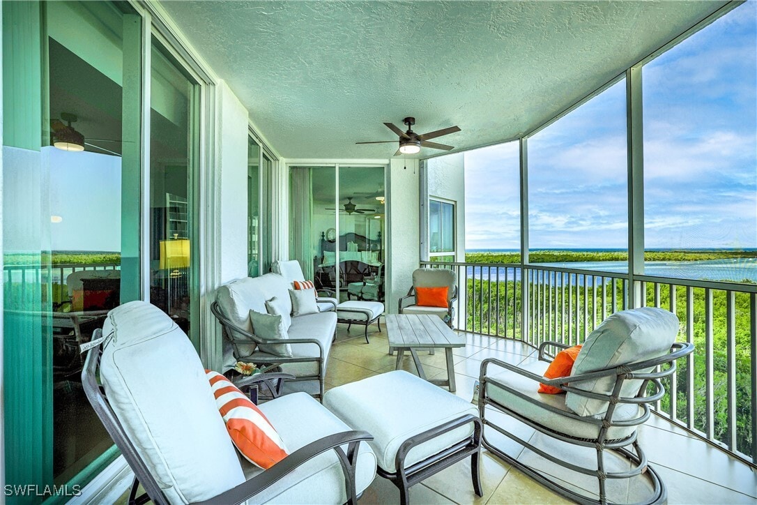 Building Photo - 295 Grande Way