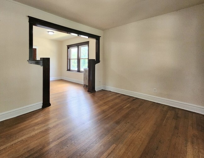 Foto del edificio - 4901 W Cullom Ave