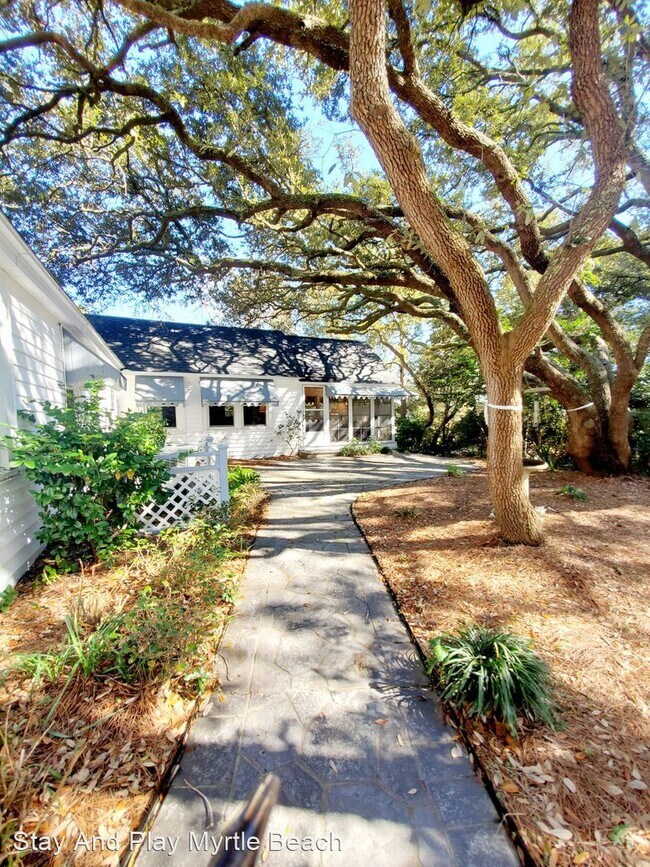 Building Photo - 6 br, 4 bath House - 405 47th Avenue North
