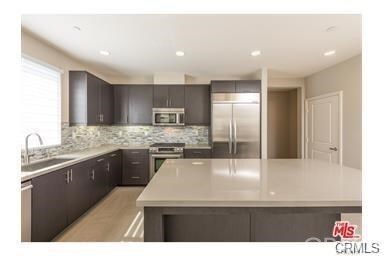 Foto del edificio - 12746 W Jefferson Blvd