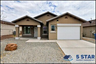 Building Photo - 872 Colbert Shapleigh Pl