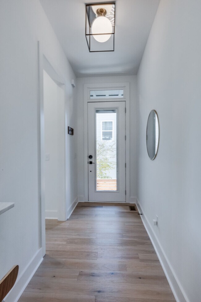 Foto del edificio - 1120 38th Ave N