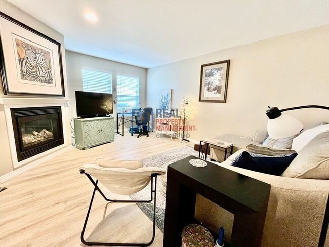 Photo - 13900 Lake Song Ln Townhome