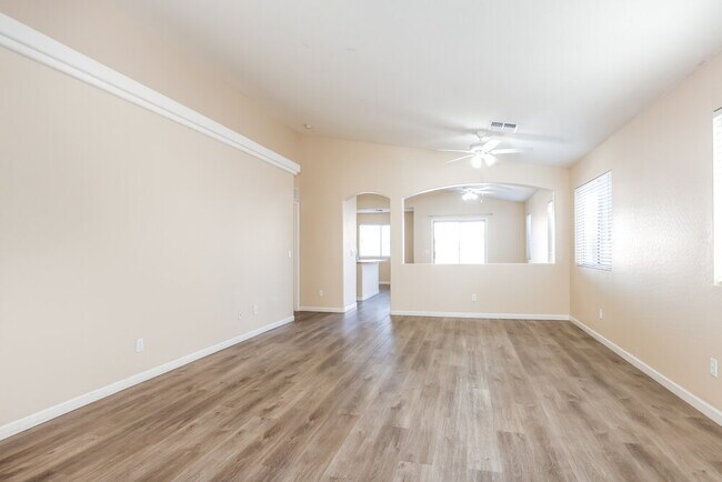 Foto del edificio - 5509 S 34th Ave