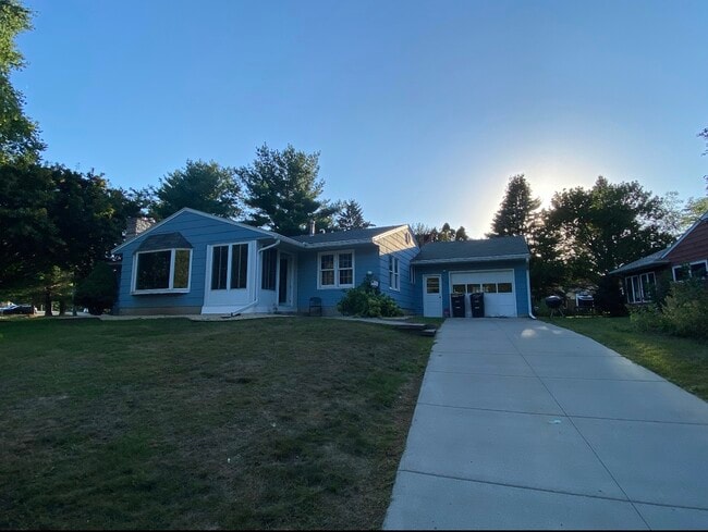 Currently Being Remodeled!!!! - 532 Capitol Dr