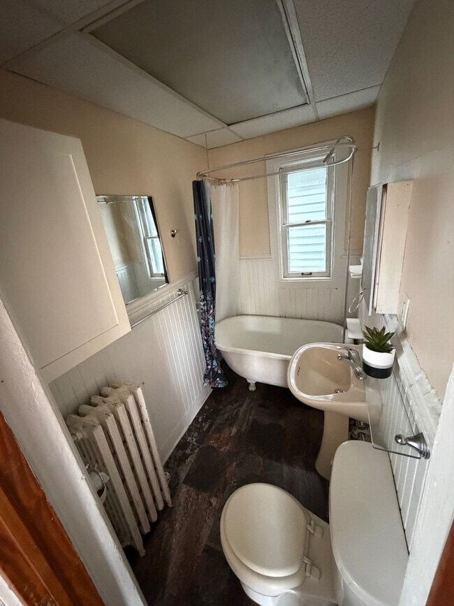 Foto del edificio - 454 N 28th St