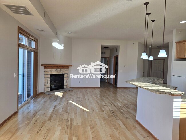 Foto del edificio - 9630 Independence Cir