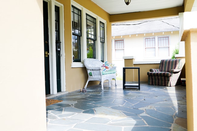 Foto del edificio - Grid House for rent! Half block form campu...