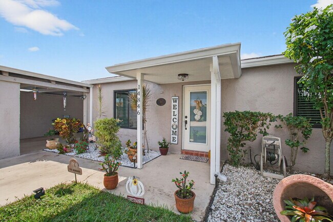 Foto del edificio - 14846 Wildflower Ln