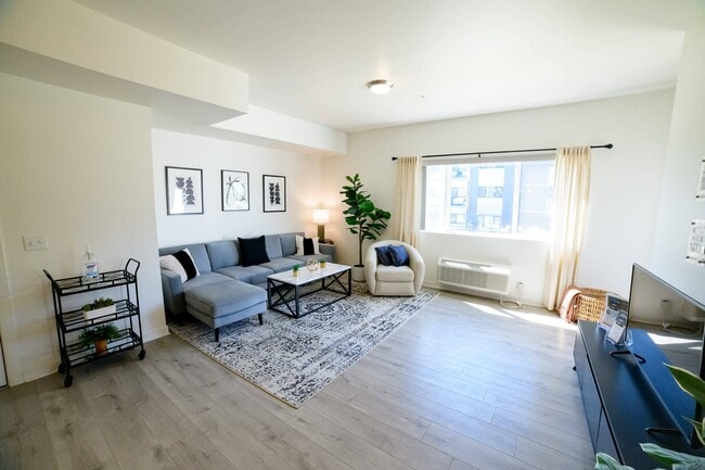 Building Photo - Arc Apartment Homes